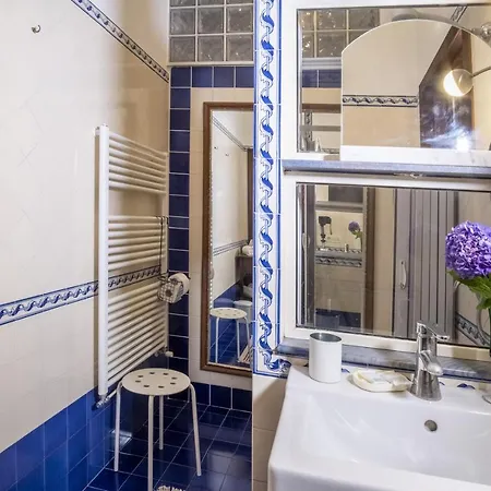 Monica Bed and breakfast 4*