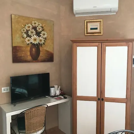 Monica Отель типа 