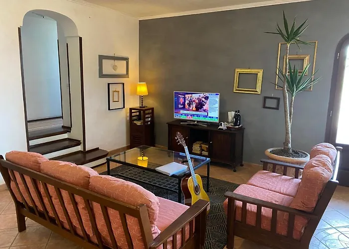 Monica Oda ve Kahvaltı