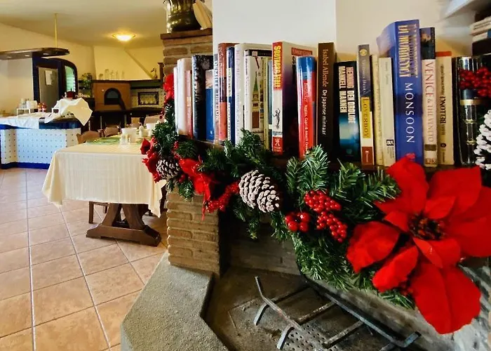 Oda ve Kahvaltı Monica 4*